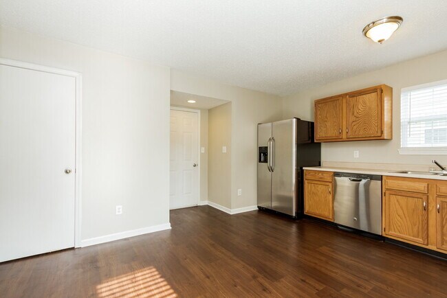 15469 Fawn Meadow Dr, Noblesville, IN 46060 - photo 6