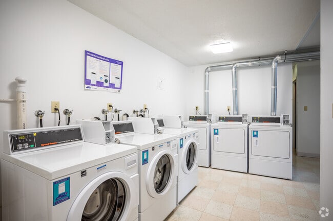 Laundry Faucility