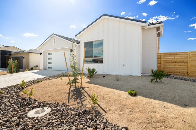5439 Marblestone Ct, Sparks, NV 89436 - photo 2