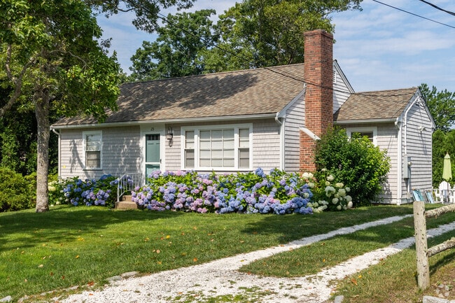 Classic Cape Cod homes line the streets of Popponesset.
