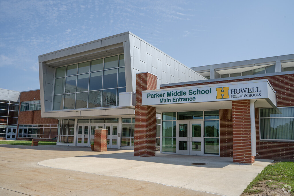 Parker Middle School building in Outlying Livingston County.
