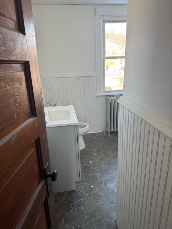 735 Central Ave, Johnstown, PA 15902 - photo 3