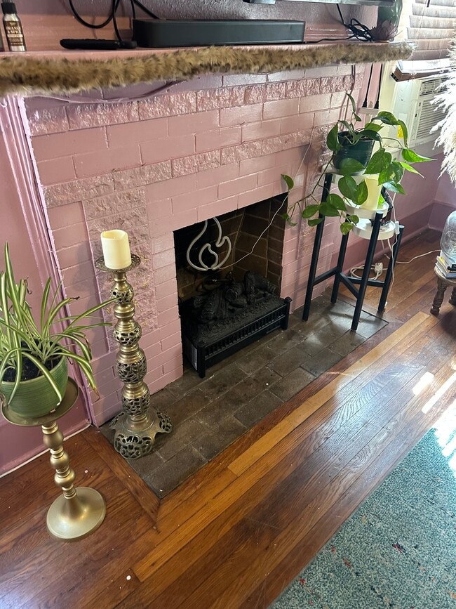 4808 Junius St, Dallas, TX 75246 - photo 5