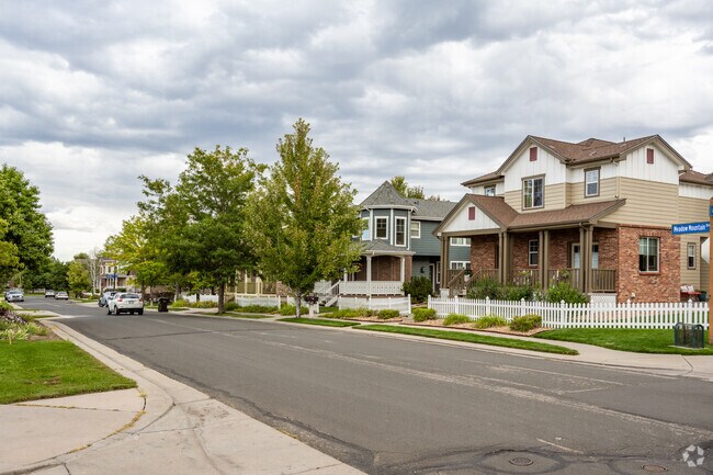 Cozy contemporary homes line the serene streets of Broadlands, Broomfield, Colorado.