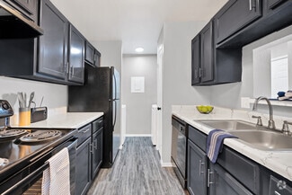 13150 Bissonnet St, Houston, TX 77099