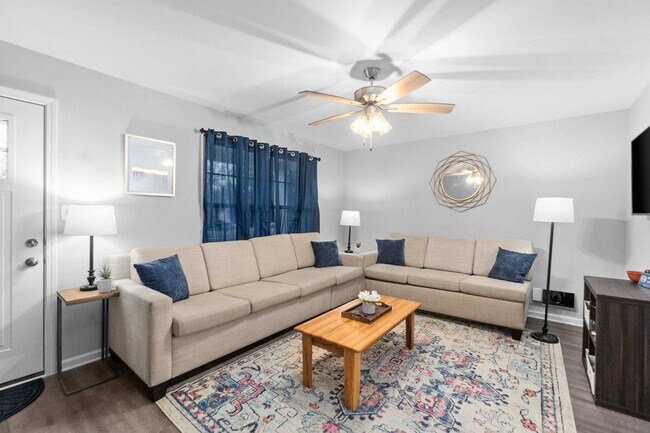 863 Central Ave unit ID1367384P, Clarksville, TN 37040 - photo 3