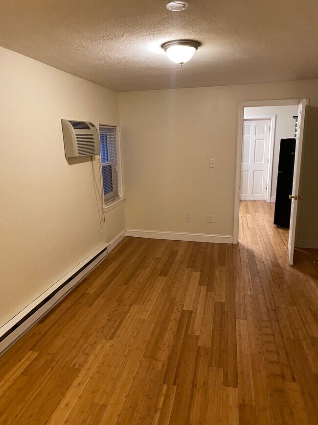 10 Bartlett Place, Boston, MA 02113 - photo 5