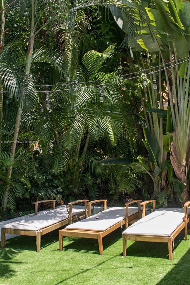 1213 Alberca St, Coral Gables, FL 33134 - photo 7