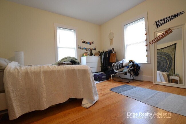 136 Parsons St, Boston, MA 02135 - photo 7