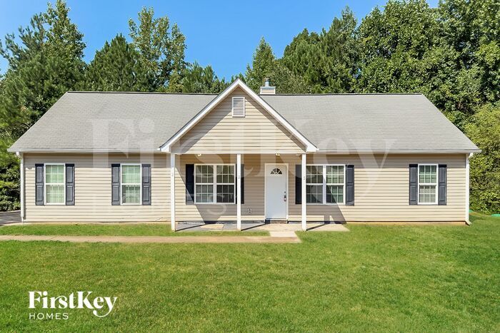 225 Indian Springs Dr, Locust Grove, GA 30248 - photo 1