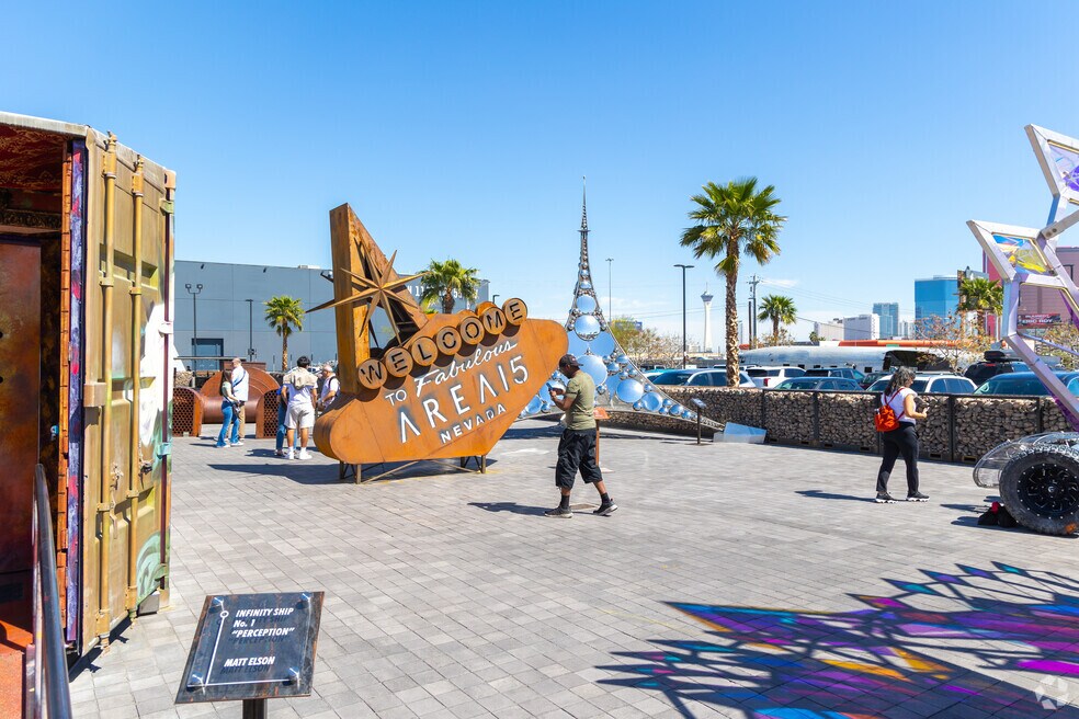 NH_Chinatown_538909_011724_R1_CT_V2