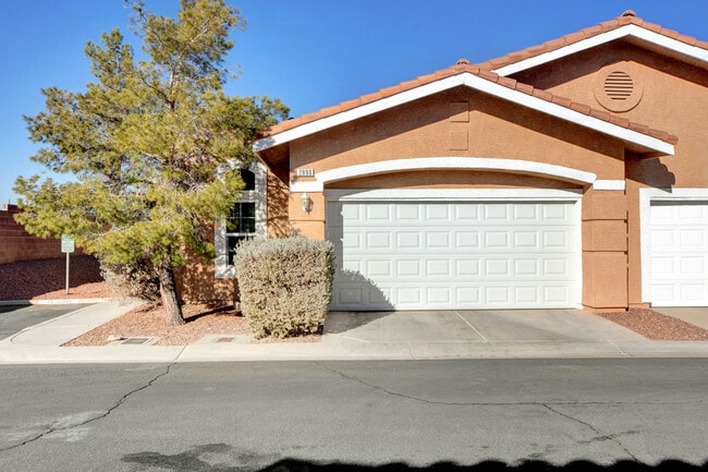 2890 Red Rooster Ct, Las Vegas, NV 89123 - photo 2