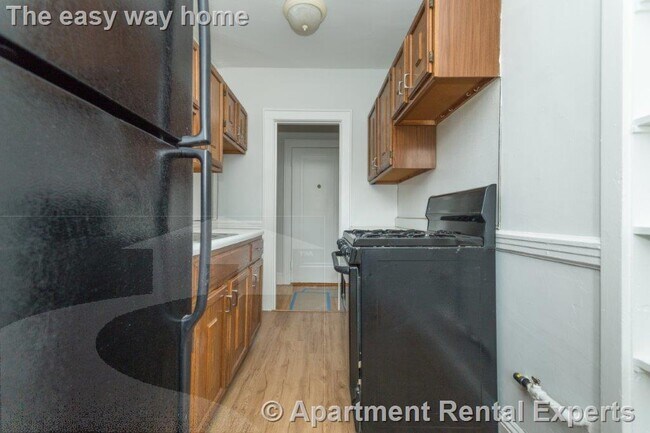 136 Highland Ave unit 14, Somerville, MA 02143 - photo 7