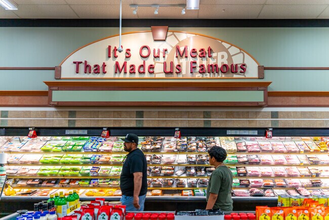 Weekly grocery runs are easy and affordable at Stater Bros in De Anza, San Jacinto.