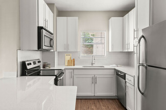 1500 Huntcliff Village Ct, Sandy Springs, GA 30350