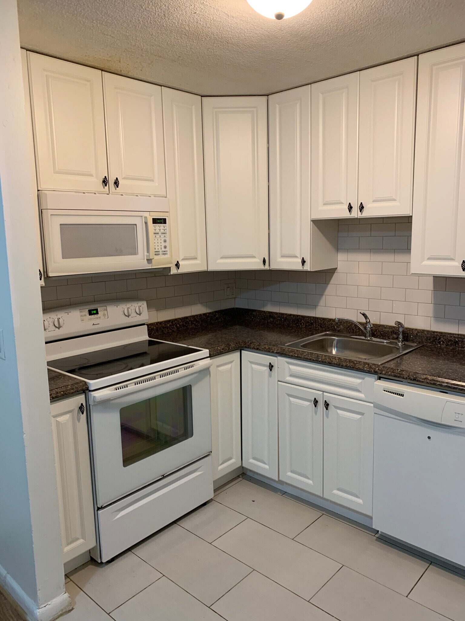 10 Scottfield Rd unit 3, Allston, MA 02134 - photo 1