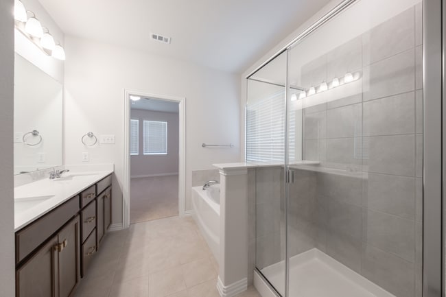 848 Jacquelyn Dr, Little Elm, TX 75068 - photo 6