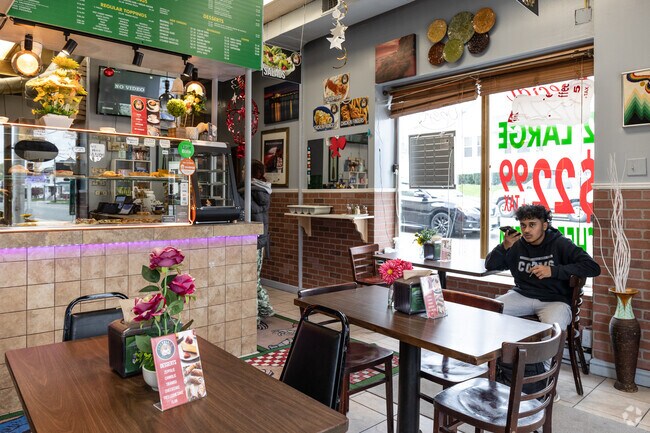 Fratelli's Pizza and Pasta is a local favorite in Dutch Hill.