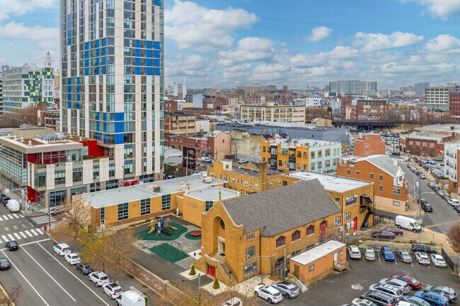 Holy Redeemer School boasts a student teacher ratio of 14 to 1.