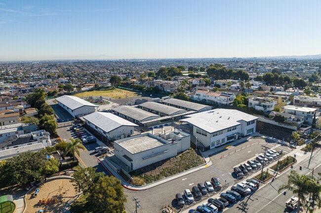 Hermosa View Elementary School in Hermosa Beach, CA has an overall A grade from Niche.
