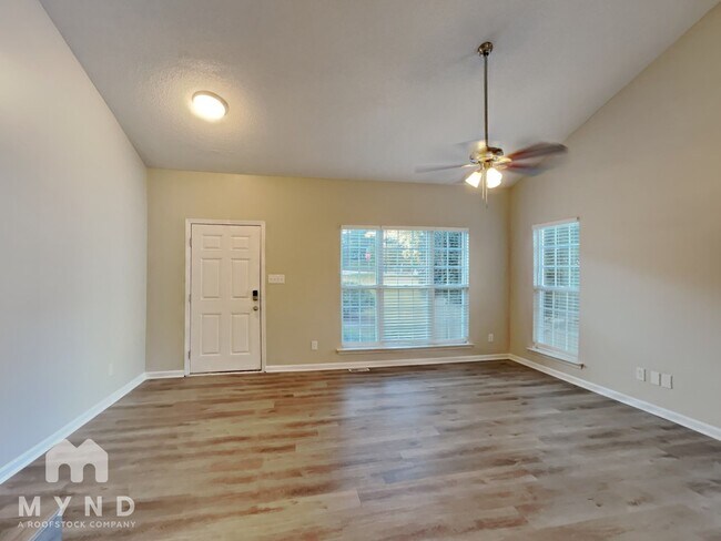 8104 Stone Bridge Ct, Wake Forest, NC 27587 - photo 4