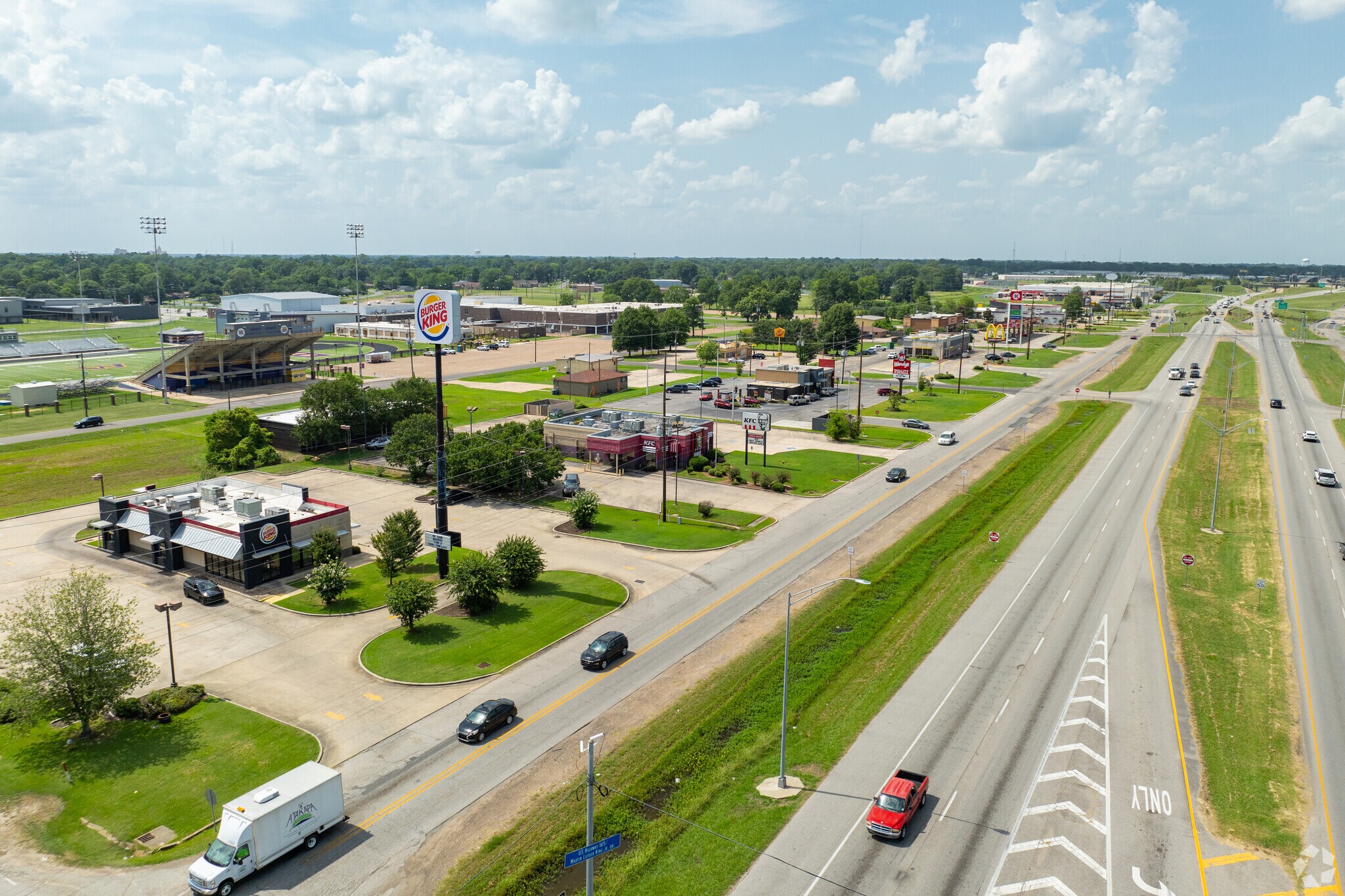 There are many small businesses alongside Interstate 20 that the residents of Soutside can visit