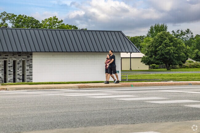 Stapleton residents find convenience along 32nd Street just outside the neighborhood.