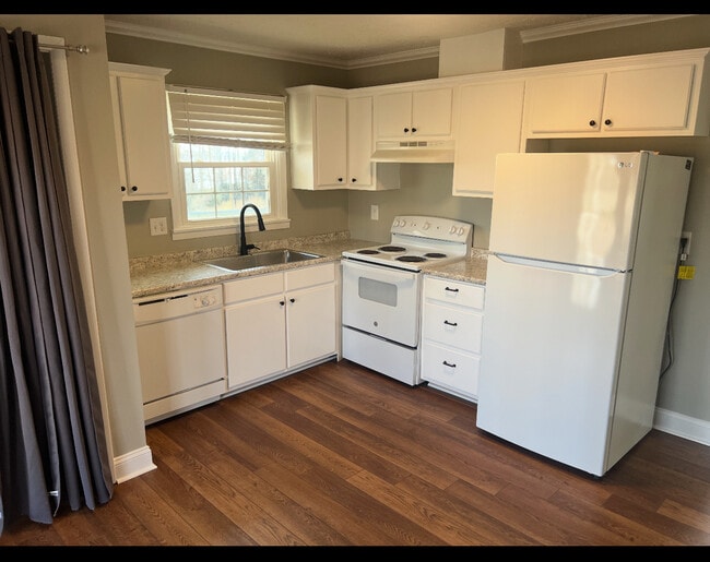 611 Borders Rd unit 4, Shelby, NC 28150 - photo 4