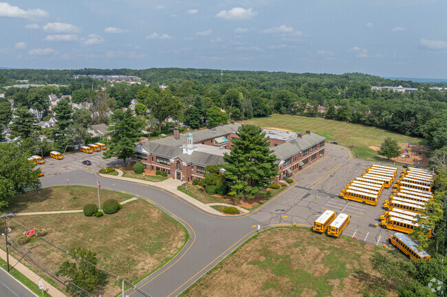 Alfred Vail School is a highly rated public school in Morris Township.