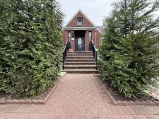 266 13th St Unit 2, Palisades Park, NJ 07650