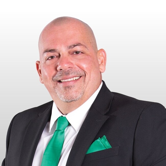 Victor Cruz Perez