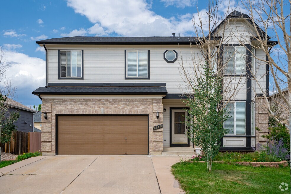 Stratmoor Hills Elementary School, Rankings & Reviews