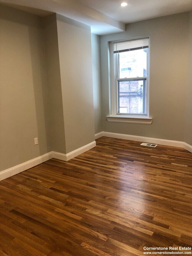 14 Symphony Rd unit 3, Boston, MA 02115 - photo 7