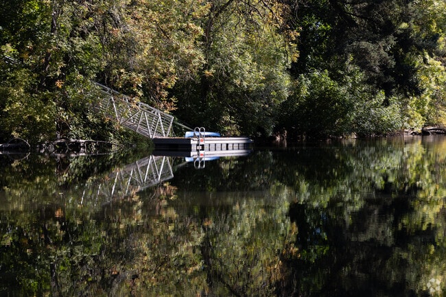 A quiet morning on the Tualatin River in the Tualatin East neighborhood.