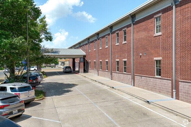 Provident Heights Elementary School serves students living in Sanger-Heights.
