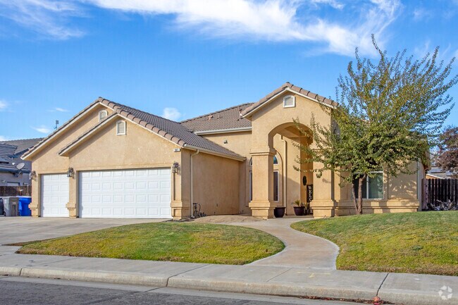 Spanish style homes can be found in the newly developed areas of Coalinga.