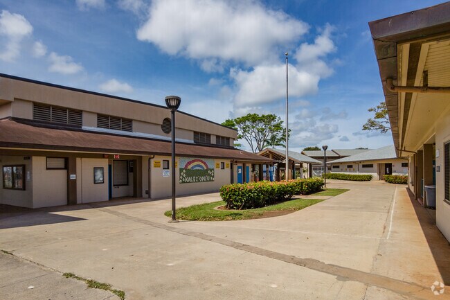 Cultivate a love for knowledge and creativity at Kalei’opu’u Elementary School.