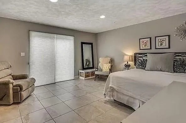 Guest Room (1st Floor)