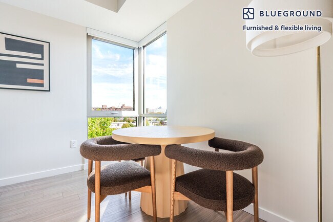 301 M St SW unit FL6-ID1205, Washington, DC 20024 - photo 5