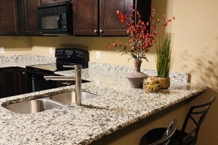 16 N 10th St, Columbia, MO 65201 - photo 2