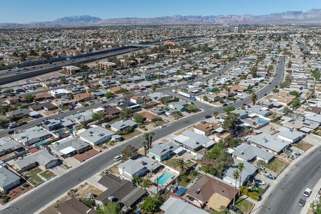 Pittman is immediately north of Route 95, providing breezy commutes and access to shopping.