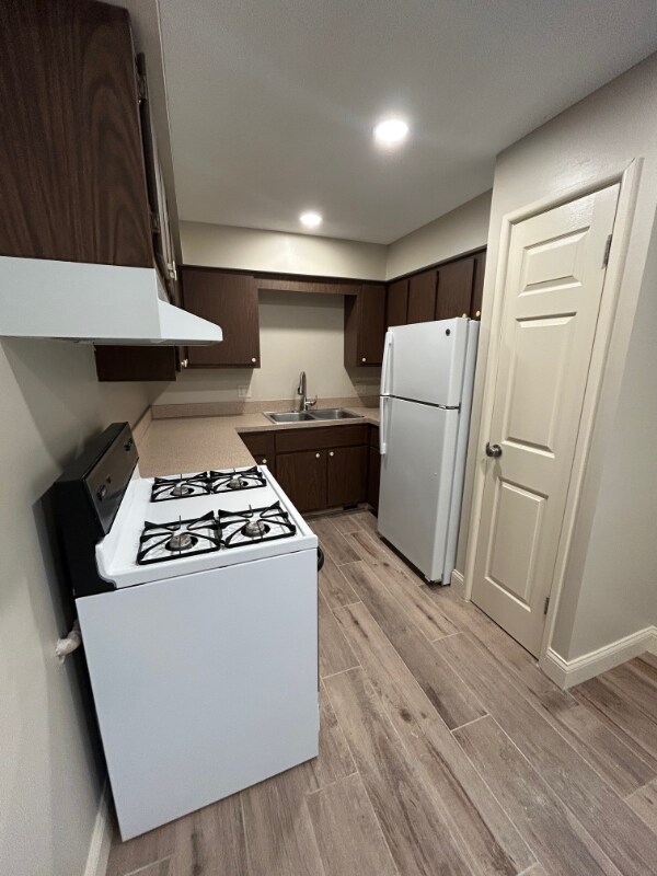 7100 Van Dorn St unit 104, Lincoln, NE 68506 - photo 4