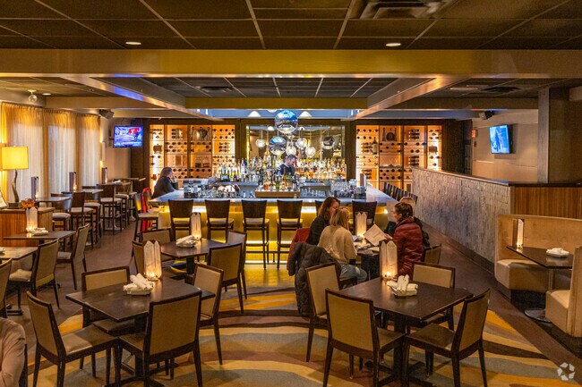 The Moonstones is an ecletic restaurant and bar in the Westlands neighborhood.