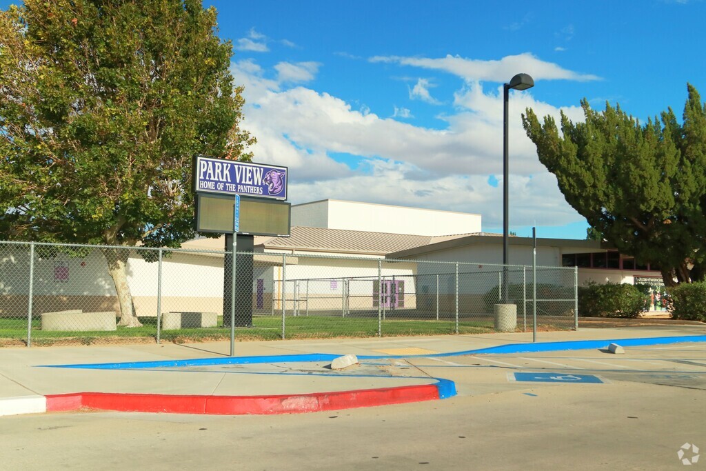 Wide shot for Park View Elementary School.