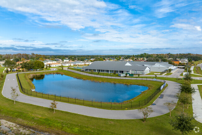 BridgePrep Academy features a large student pickup/dropoff area for convenience.