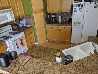 858 Brea Ln, San Jose, CA 95138