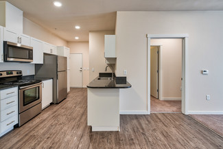 11611 NE Angelo Dr, Vancouver, WA 98684
