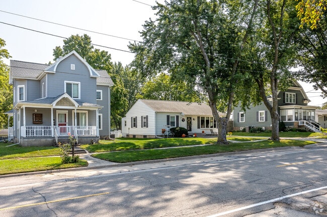 Older, well-kept homes of all shapes and sizes line the streets of central Hudson.
