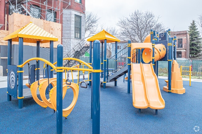 Everett Elementary School provides a safe environment for students.