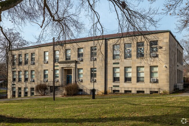 Annunciation Elementary School
Private Pre-K, Elementary & Middle School
Clifton, Cincinnati OH